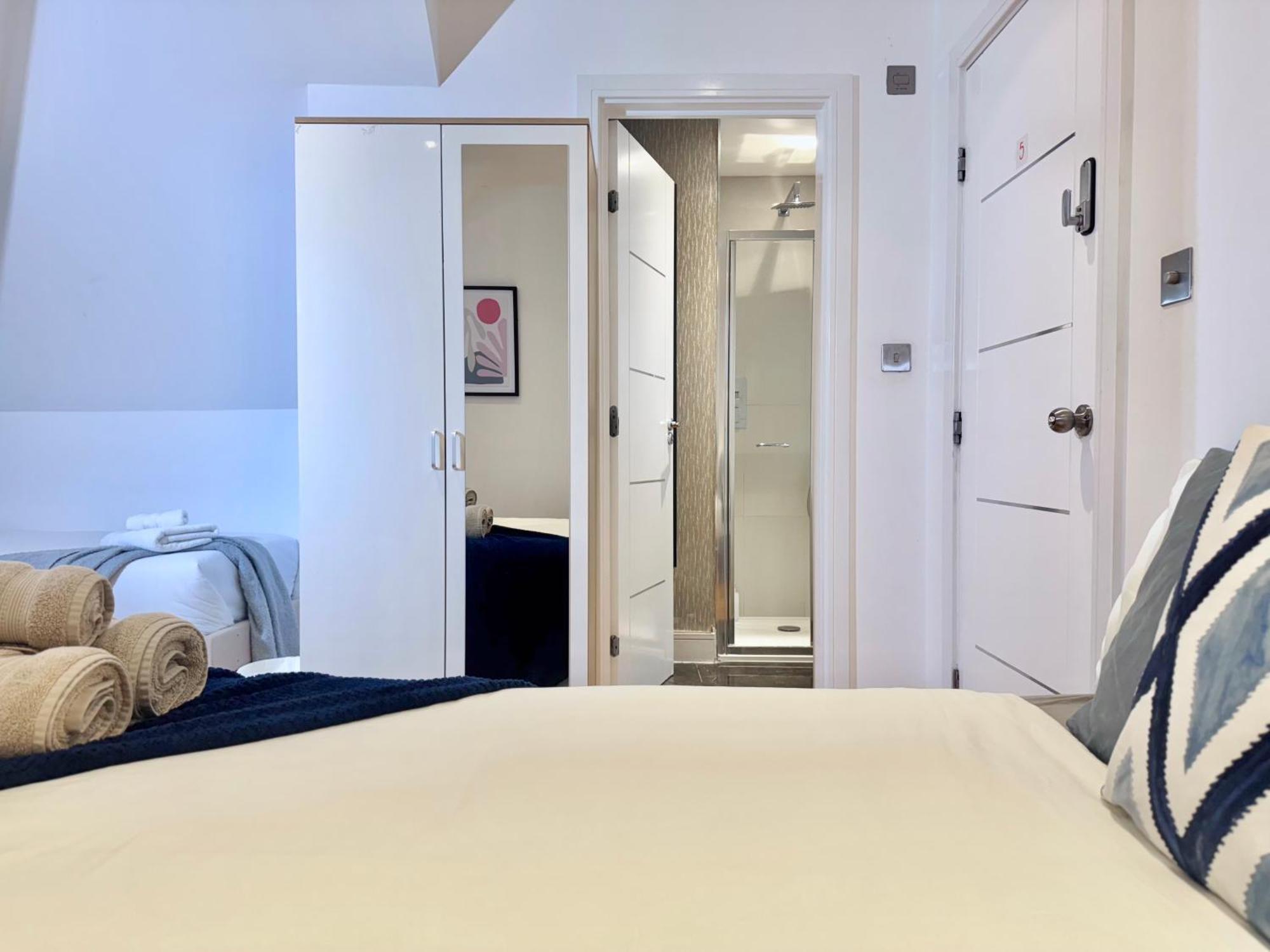 En-Suites With Free Parking 30Min To Central לונדון מראה חיצוני תמונה