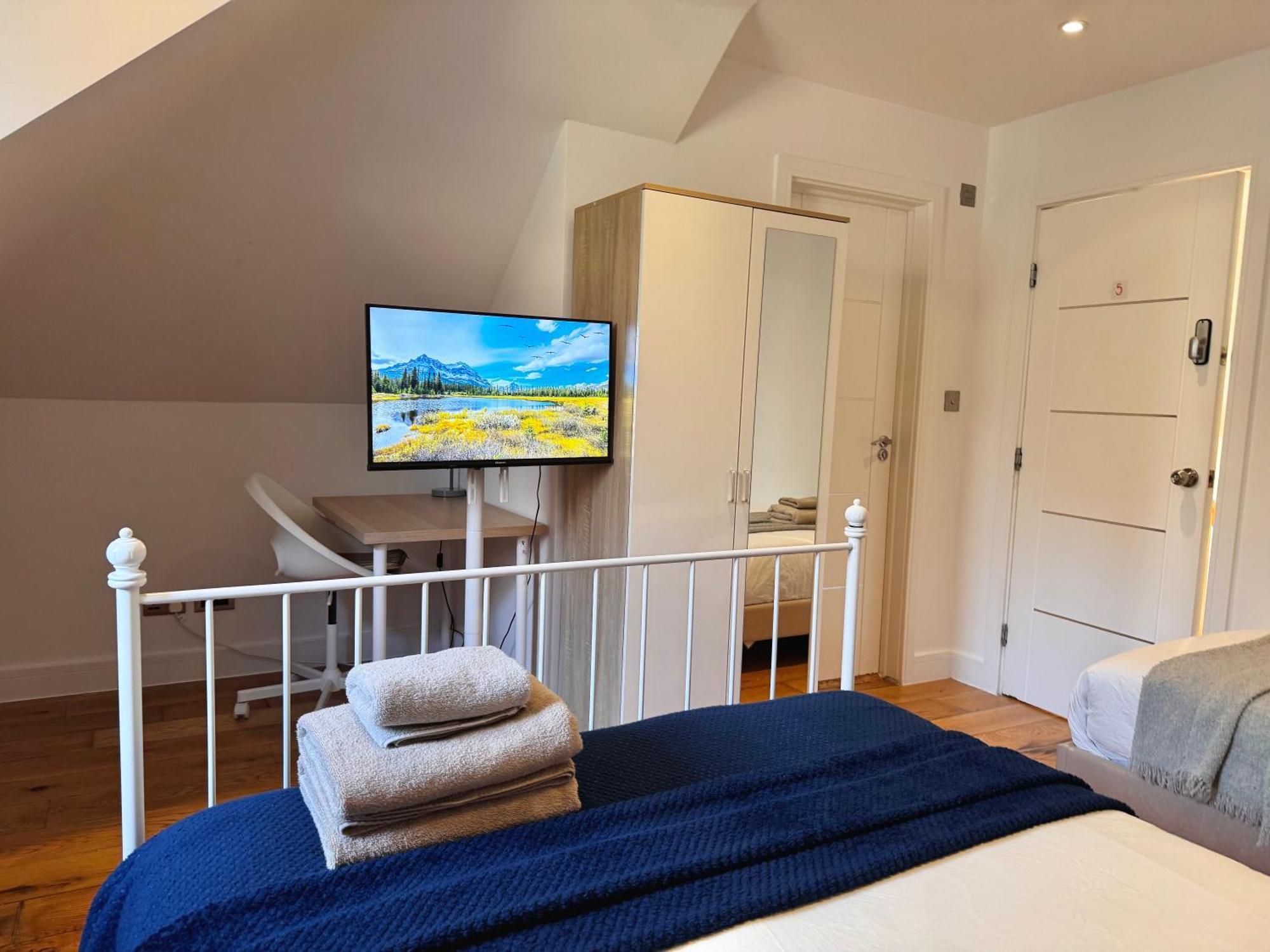 En-Suites With Free Parking 30Min To Central לונדון מראה חיצוני תמונה